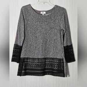 OSO Casuals Gray Knit/Black Lace Top, Sz L